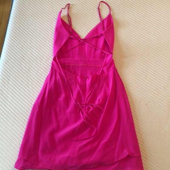 Magenta silk strapped mini dress - Picture 2 of 3